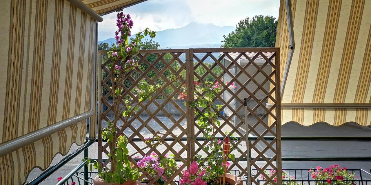 Sea Garden, Fronte Mare Con Piscina Διαμέρισμα Mascali Εξωτερικό φωτογραφία
