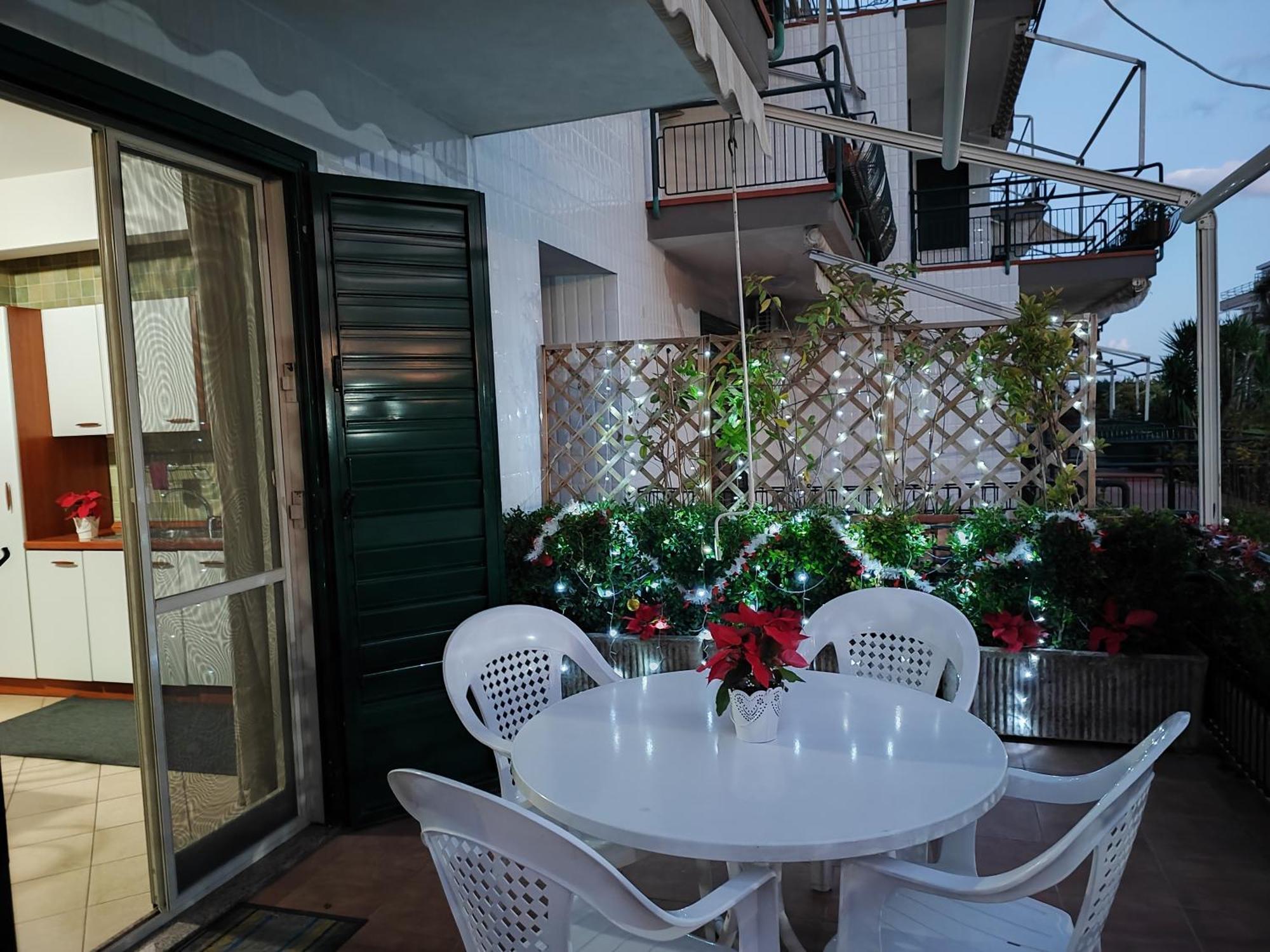 Sea Garden, Fronte Mare Con Piscina Διαμέρισμα Mascali Εξωτερικό φωτογραφία